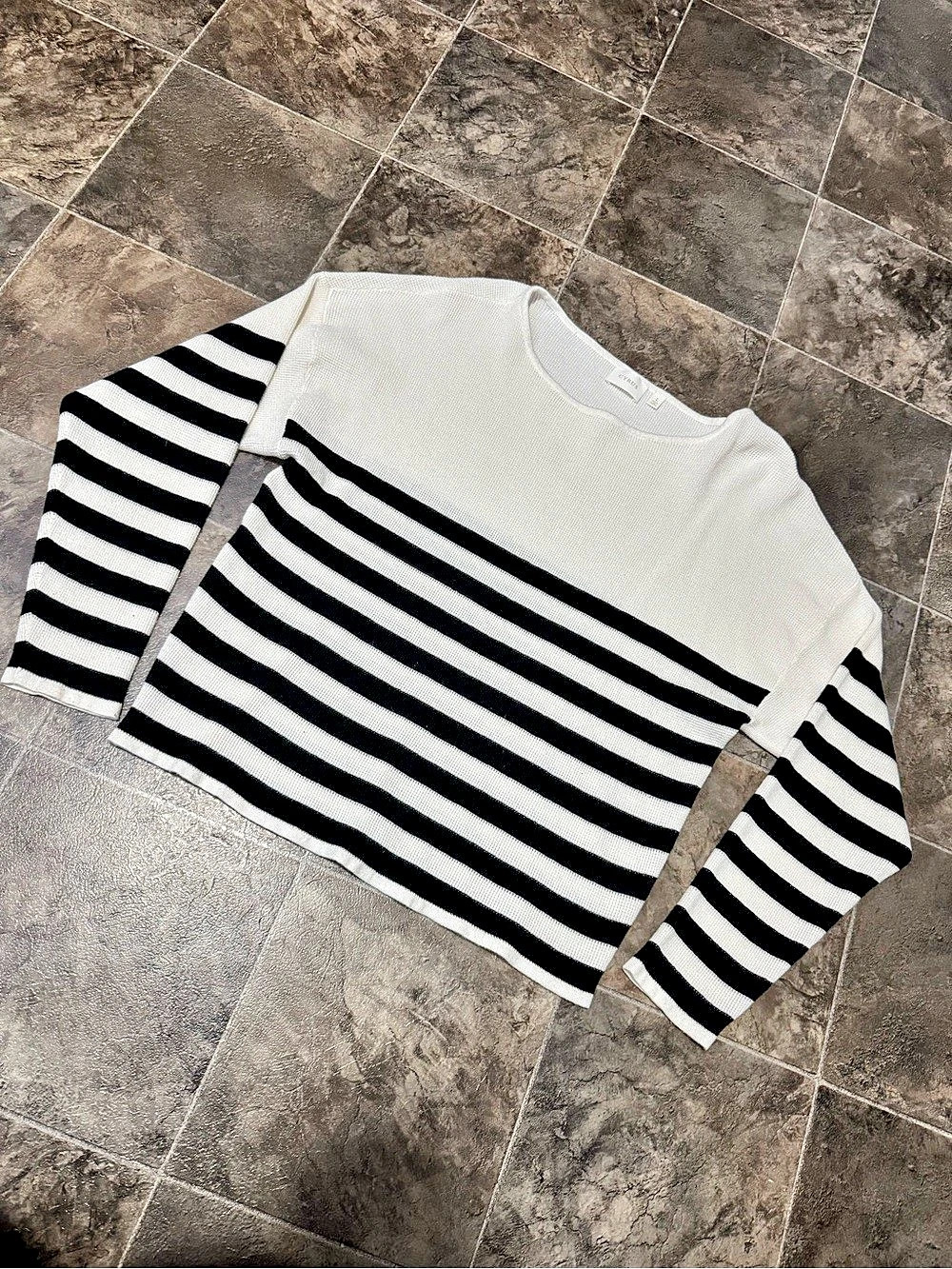 CYRUS Striped Crewneck Sweater White & Black Size Large